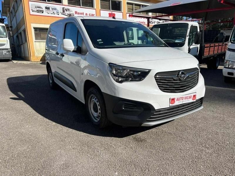 Branco Usado 2021 Opel Combo Life Enjoy | € 16.750 - Imagem 1/4