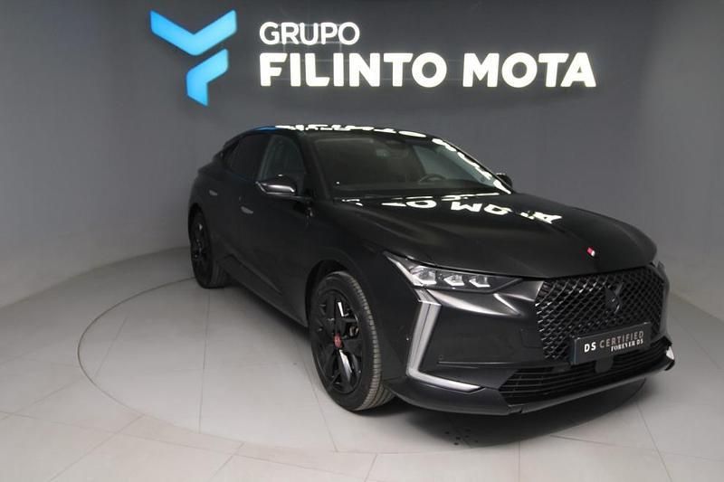 Usado DS Automobiles DS4 Performance 130 HP (95 kW) 2024 Preto Sedan