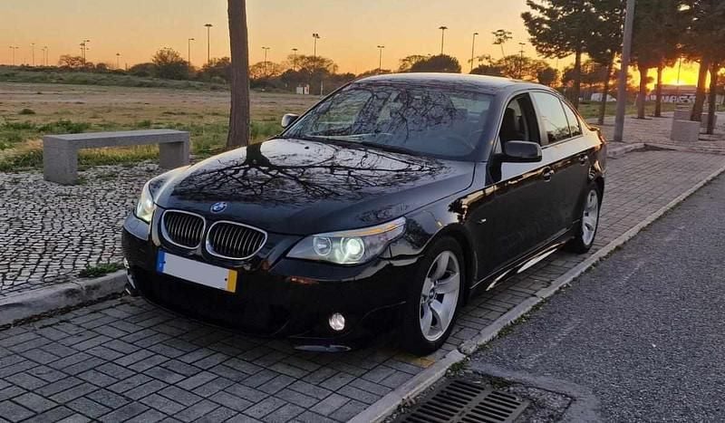 Usado BMW 525 177 HP (130 kW) 2004 Preto Sedan