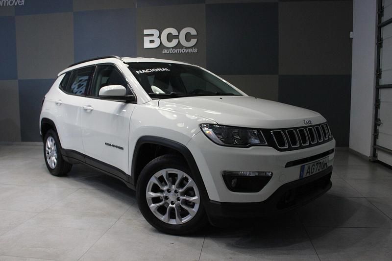 Branco Usado 2021 Jeep Compass Longitude SUV | € 24.990 (Preço justo) - Imagem 1/4
