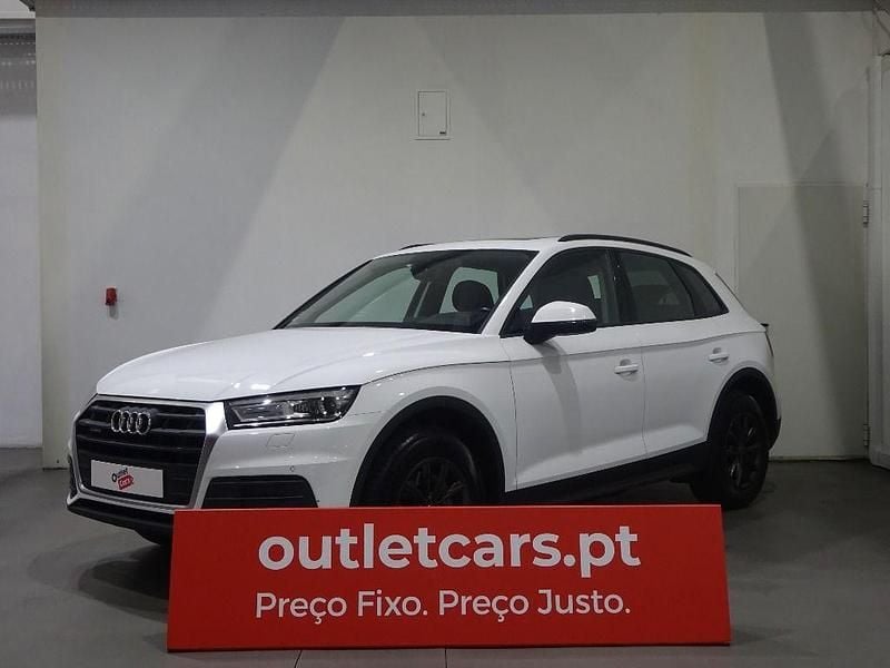 Branco Usado 2018 Audi Q5 Business SUV | € 35.950 (Preço justo) - Imagem 1/4