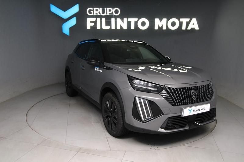 Cinzento Novo 2025 Peugeot e-2008 GT SUV | € 36.490 (Caro) - Imagem 1/1