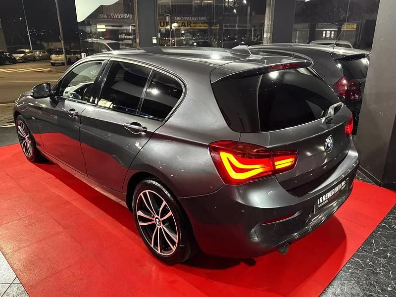 Usado BMW 116 Sport Line 116 HP (85 kW) 2018 Cinza antracite Citadino