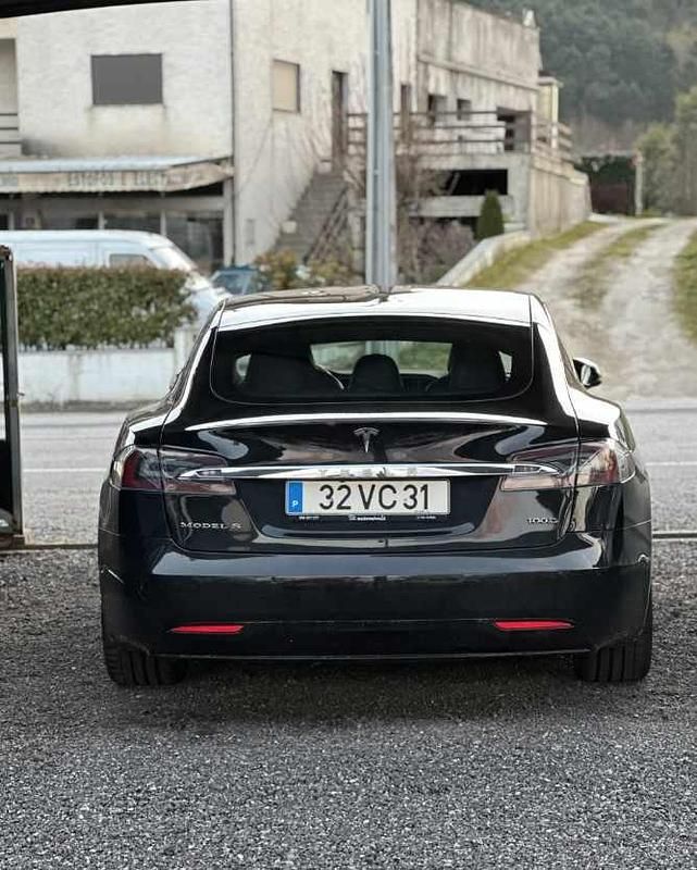 Usado Tesla Model S 450 kW (613 HP) 2018 Preto Citadino