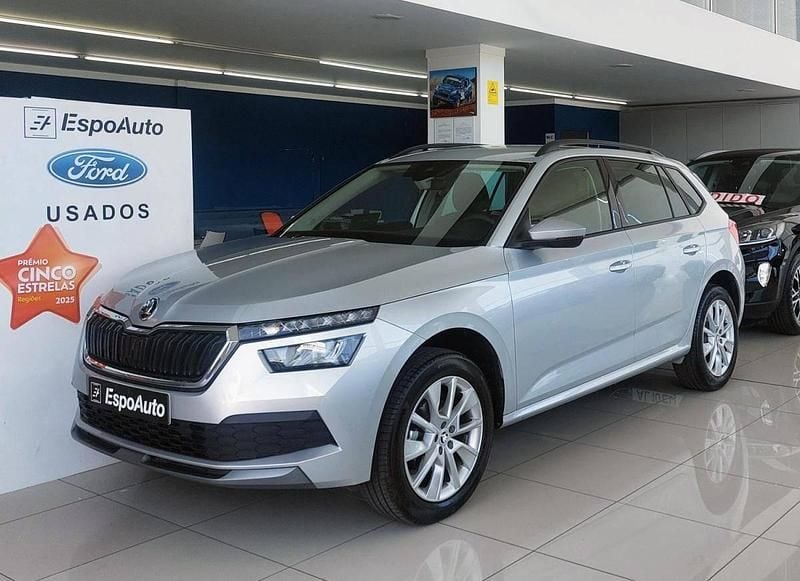 Cinza Usado 2023 Skoda Kamiq Ambition SUV | € 17.900 (Preço justo) - Imagem 1/4
