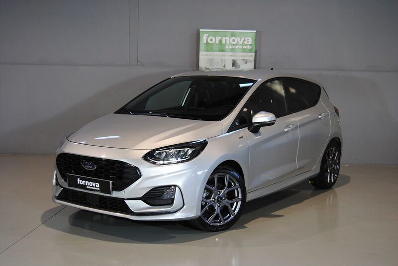 Cinza Usado 2023 Ford Fiesta ST-Line X Citadino | € 18.690 (Preço justo) - Imagem 1/4