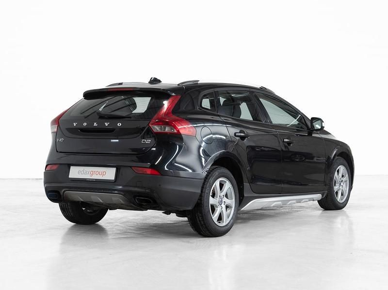 Usado Volvo V40 CC 115 HP (84 kW) 2015 Preto Carrinha