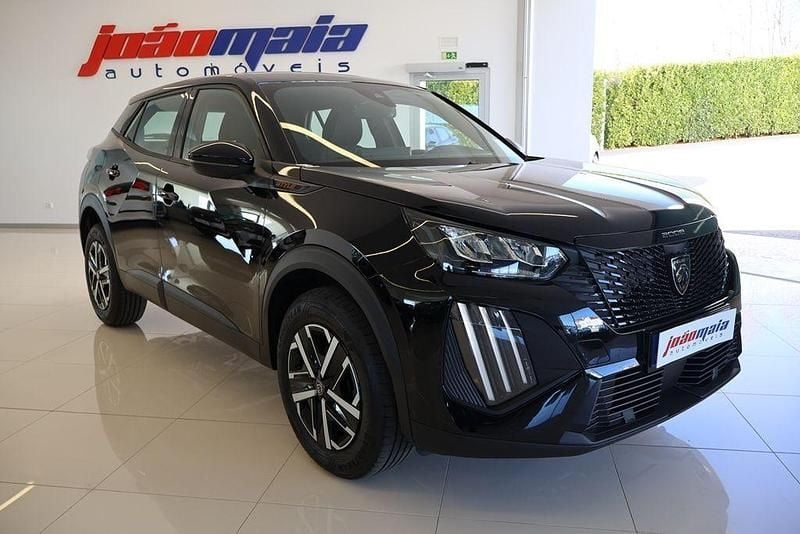 Usado Peugeot 2008 Style 102 HP (75 kW) 2025 Preto SUV