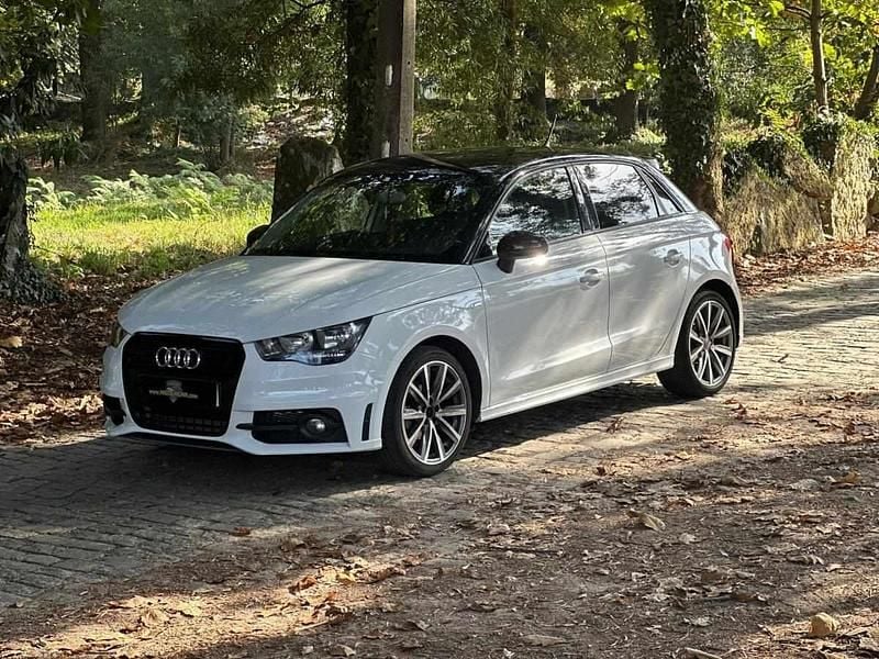 Branco Usado 2015 Audi A1 Sportback Citadino | € 13.990 (Bom preço) - Imagem 1/4