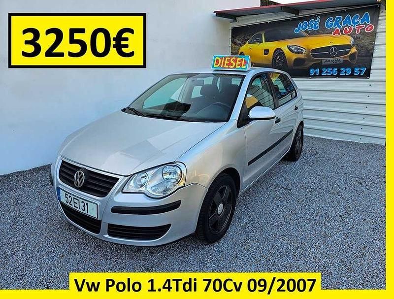 Cinzento Usado 2007 VW Polo Sedan | € 3.250 (Preço justo) - Imagem 1/4