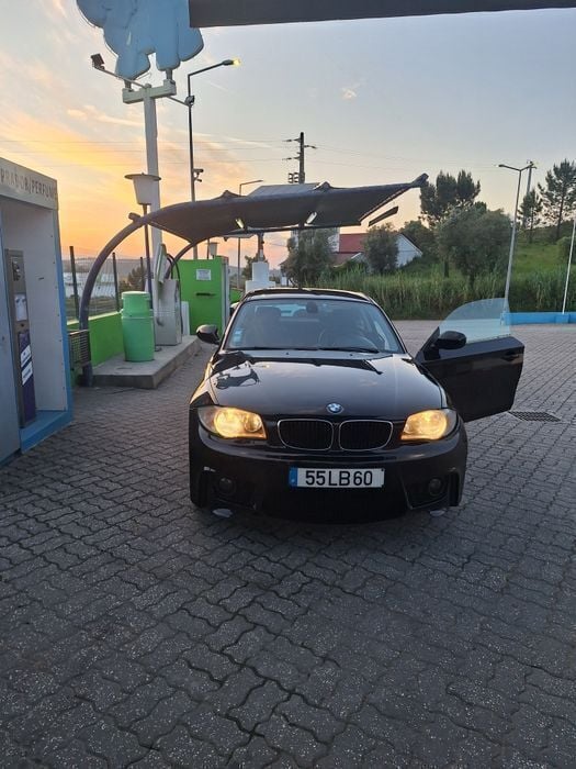 Preto Usado 2010 BMW 120 Citadino | € 11.000 (Preço justo) - Imagem 1/4