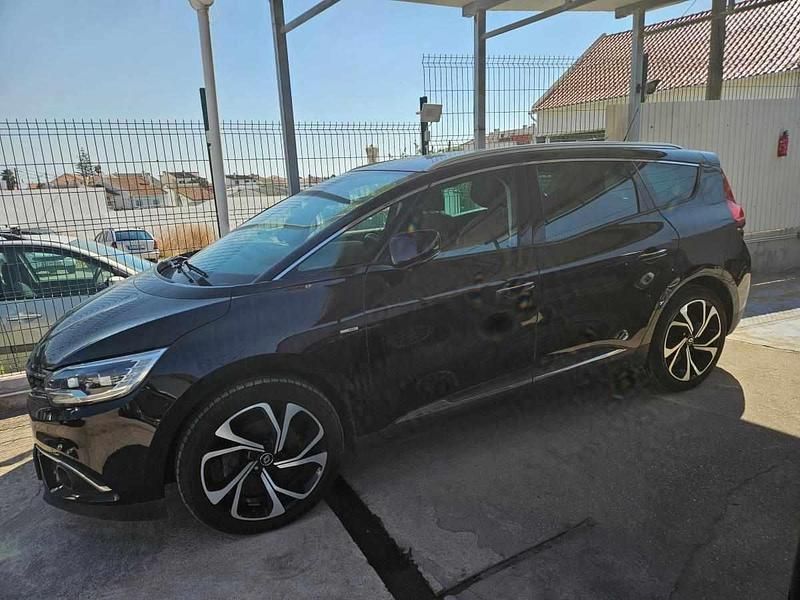 Preto Usado 2018 Renault Grand Scénic Monovolume | € 21.780 - Imagem 1/4