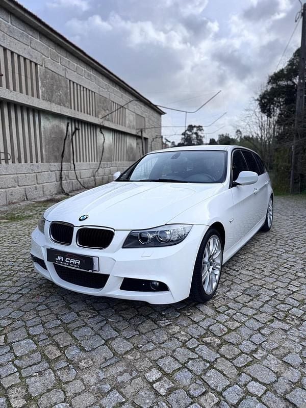 Usado BMW 318 143 HP (105 kW) 2011 Branco Carrinha