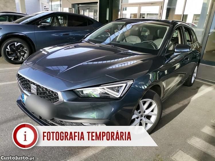 Usado Seat Leon ST Style 115 HP (84 kW) 2022 Cinza Carrinha