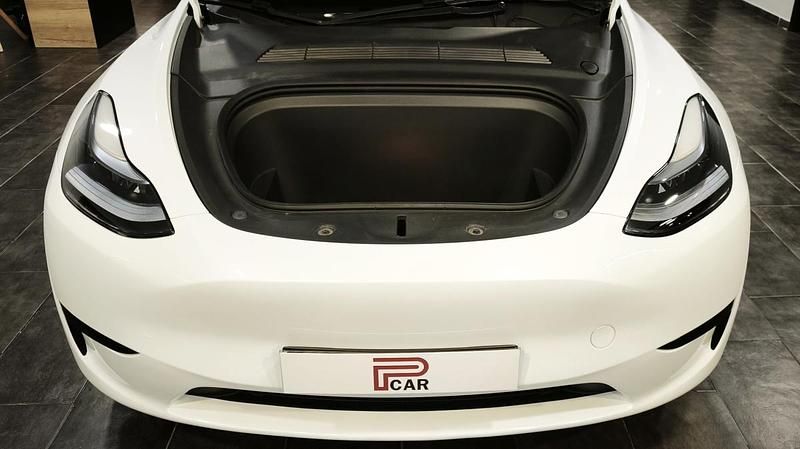 Usado Tesla Model Y 219 kW (299 HP) 2024 Branco SUV