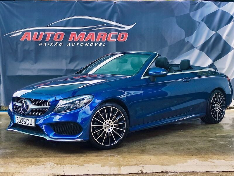 Azul Usado 2016 Mercedes C250 AMG line Cabrios | € 34.900 - Imagem 1/4