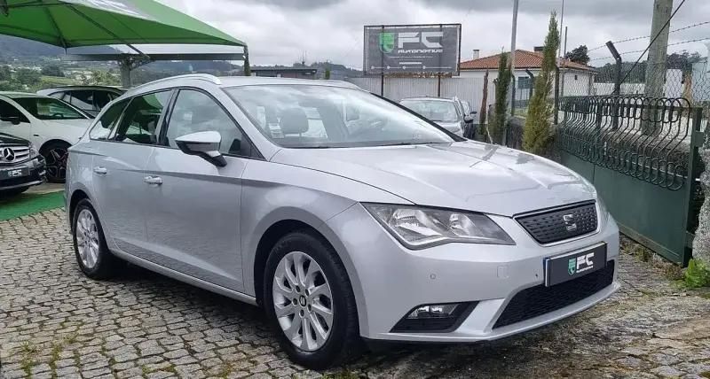 Cinzento Usado 2016 Seat Leon ST Ecomotive Carrinha | € 11.900 (Super Preço) - Imagem 1/4