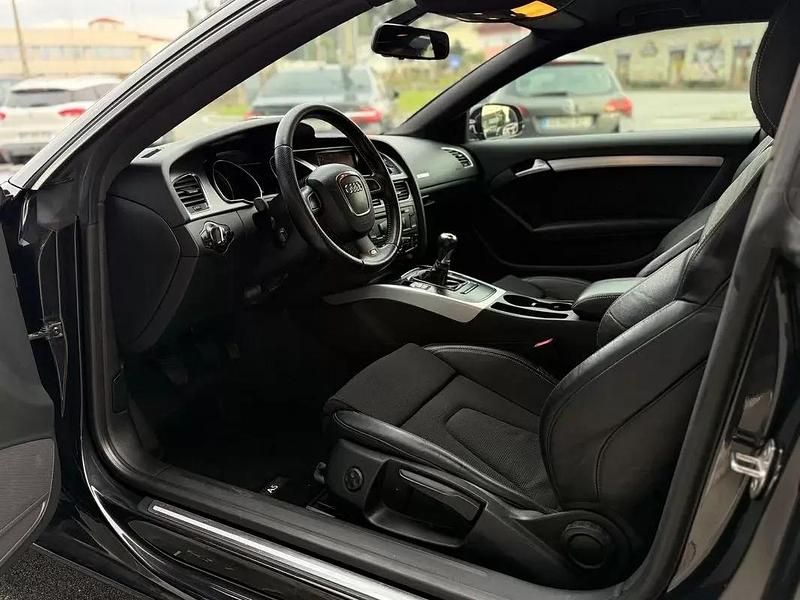 Usado Audi A5 S-Line 163 HP (119 kW) 2010 Preto Coupé