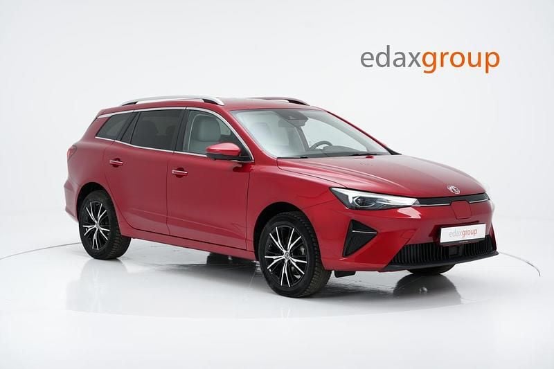 Usado MG MG5 EV Luxury 114 kW (156 HP) 2022 Vermelho Carrinha