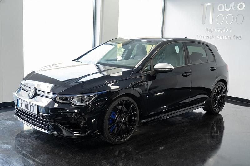 Preto Usado 2023 VW Golf VIII R | € 55.000 - Imagem 1/4
