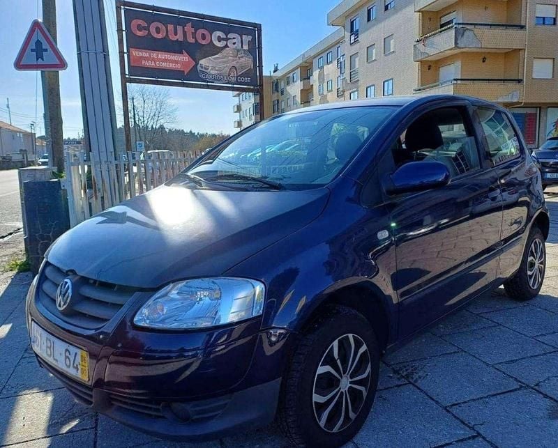 Usado VW Fox 60 HP (44 kW) 2006 Azul Citadino