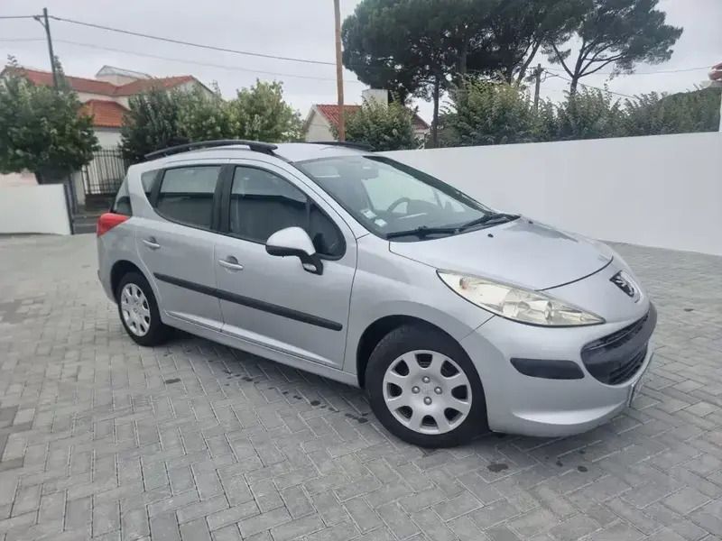Outra Usado 2008 Peugeot 207 Carrinha | € 4.900 (Caro) - Imagem 1/4
