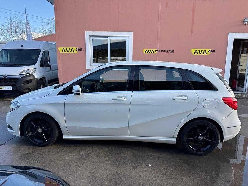 Usado 2012 Mercedes B180 Monovolume | € 12.990 (Preço justo) - Imagem 1/4