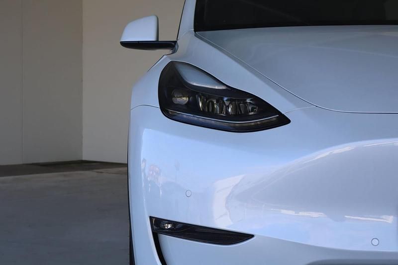 Usado Tesla Model Y 378 kW (514 HP) 2022 Branco SUV