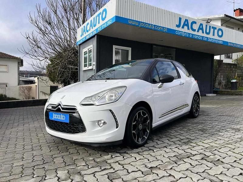 Branco Usado 2012 Citroën DS3 | € 8.900 (Preço justo) - Imagem 1/4