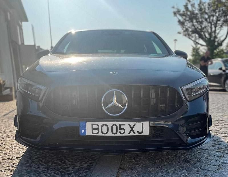 Usado Mercedes A35 AMG AMG 306 HP (225 kW) 2019 Azul