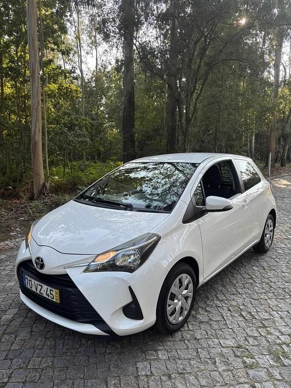 Branco Usado 2019 Toyota Yaris Citadino | € 8.500 (Super Preço) - Imagem 1/4