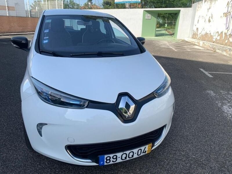 Usado Renault Zoe 64 kW (88 HP) 2015 Branco Citadino