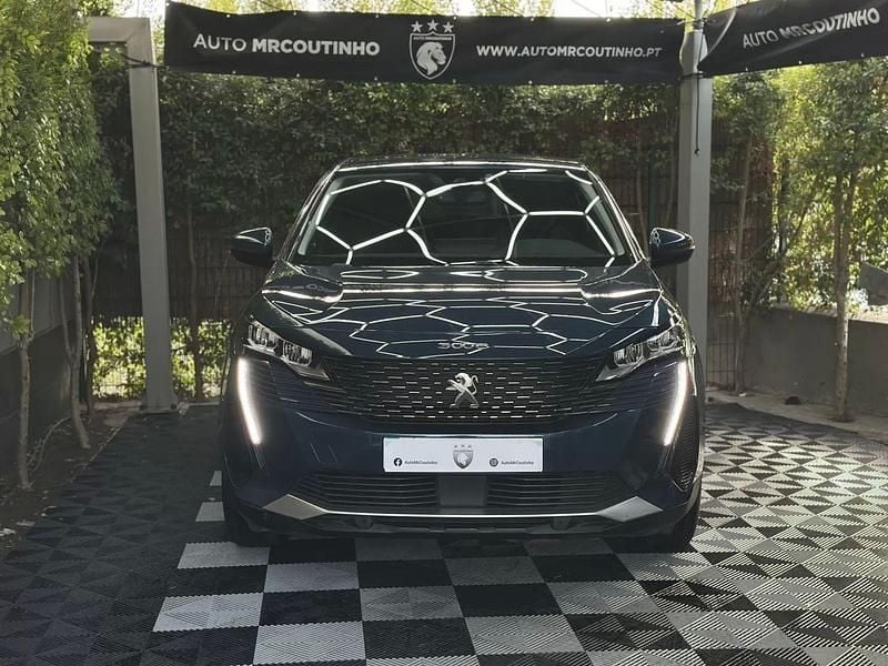 Azul Usado 2019 Peugeot 3008 Active SUV | € 20.900 (Preço justo) - Imagem 1/4