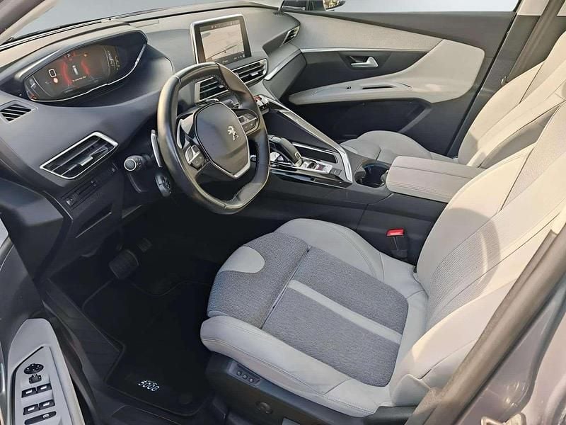 Cinza Usado 2020 Peugeot 5008 Allure Monovolume | € 25.499 (Preço elevado) - Imagem 1/3