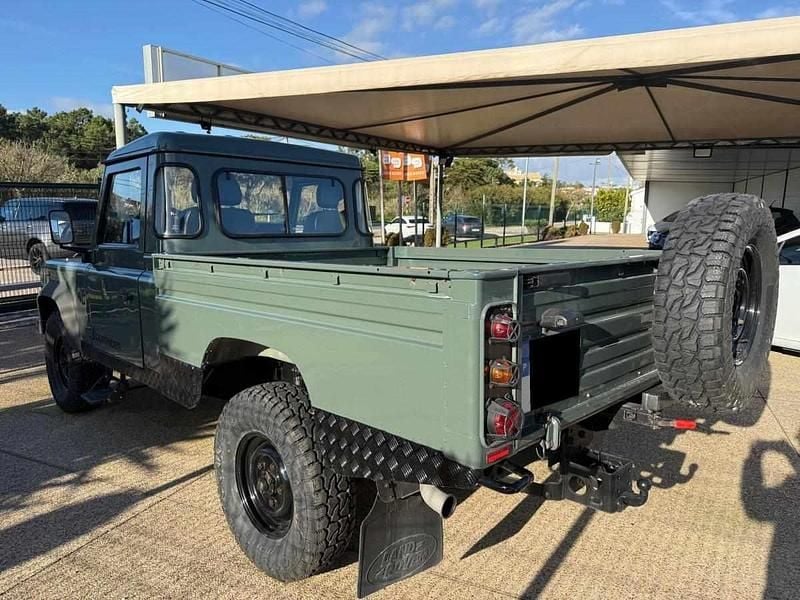 Usado Land Rover Defender 122 HP (89 kW) 2011 Verde SUV
