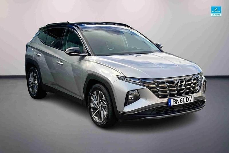 Usado Hyundai Tucson 136 HP (100 kW) 2024 Cinzento SUV