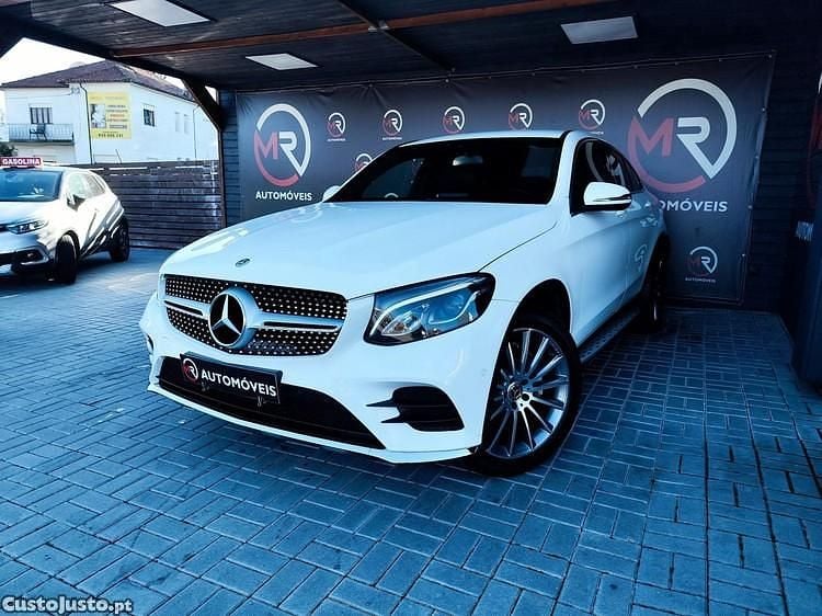 Usado Mercedes GLC250 AMG line 204 HP (150 kW) 2017 Branco SUV