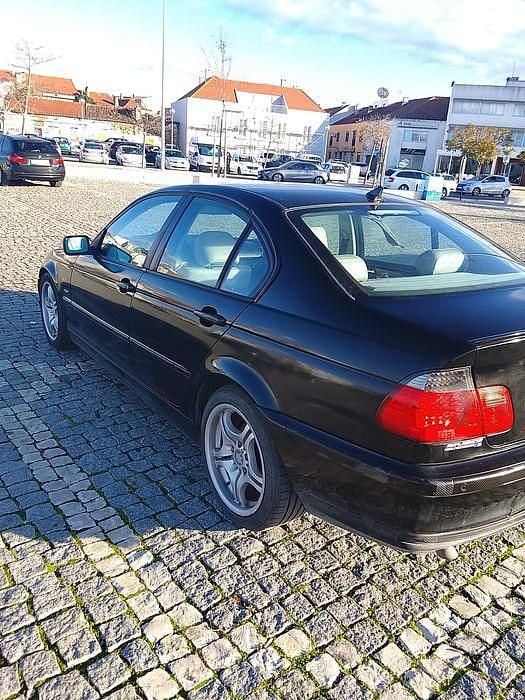 Usado 1999 BMW 320 Sedan | € 2.450 (Bom preço) - Imagem 1/4