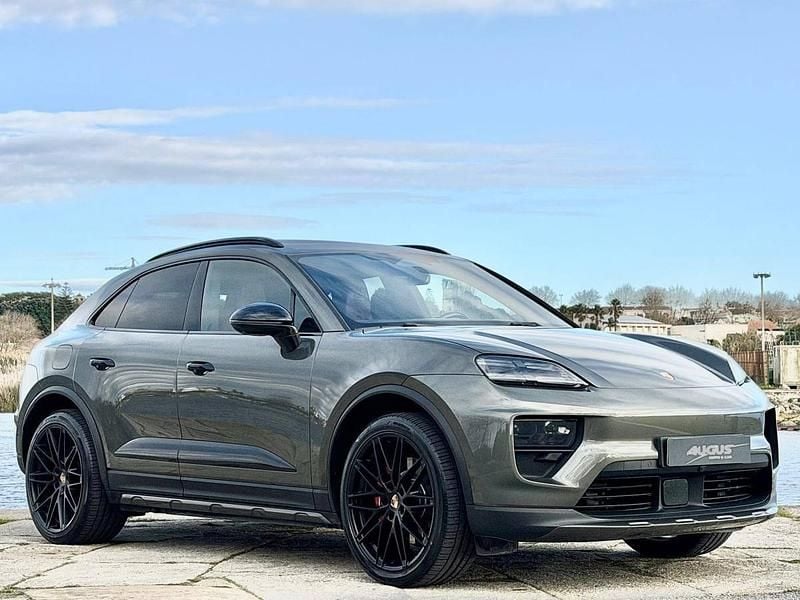 Usado Porsche Macan 379 kW (516 HP) 2024 Verde SUV