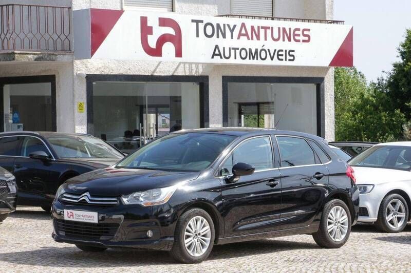 Preto Usado 2011 Citroën C4 Exclusive | € 9.900 (Preço justo) - Imagem 1/4