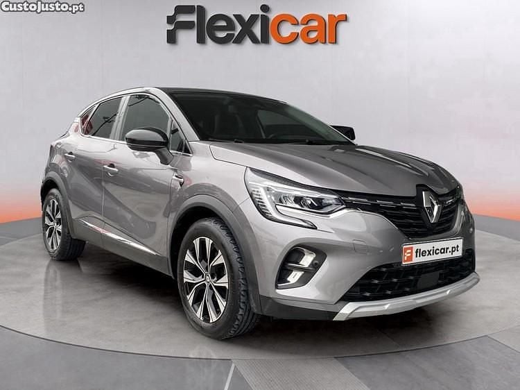 Usado Renault Captur Techno 90 HP (66 kW) 2023 Cinza SUV