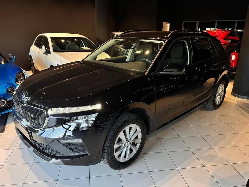 Preto Usado 2025 Skoda Kamiq SUV | € 24.490 (Caro) - Imagem 1/4