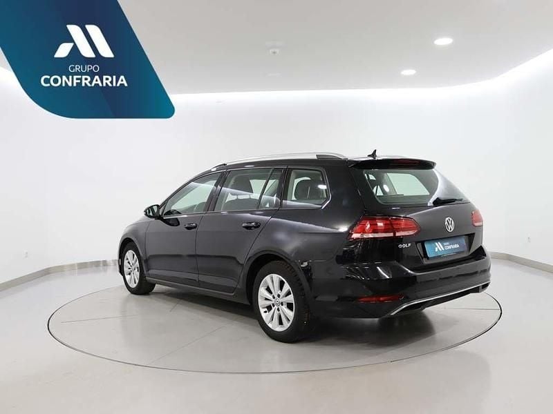 Usado VW Golf VII 115 HP (84 kW) 2018 Preto Carrinha