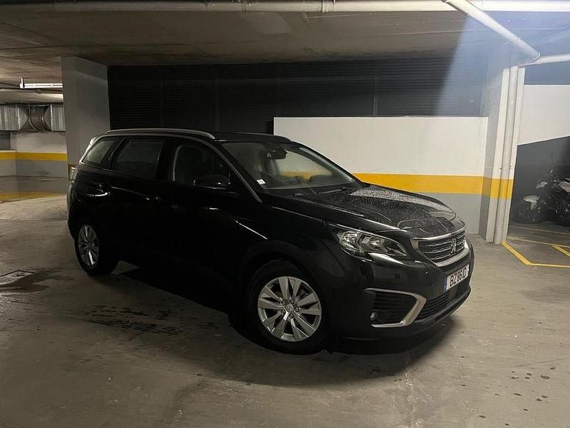 Usado 2017 Peugeot 5008 Sedan | € 13.500 (Super Preço) - Imagem 1/4