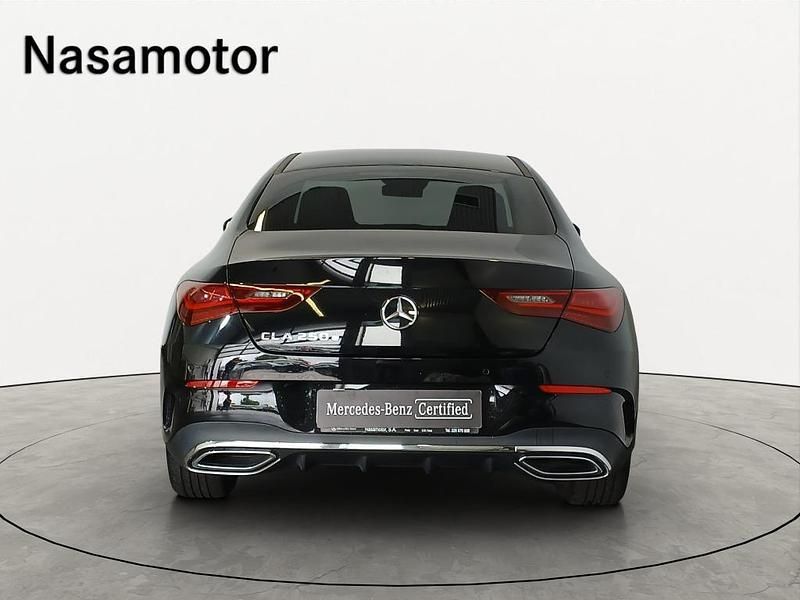 Usado Mercedes E250 218 HP (160 kW) 2024 Preto Coupé