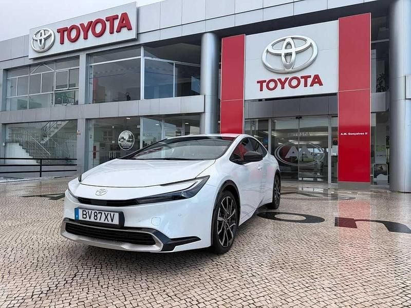 Branco Usado 2025 Toyota Prius Premium | € 41.000 - Imagem 1/4