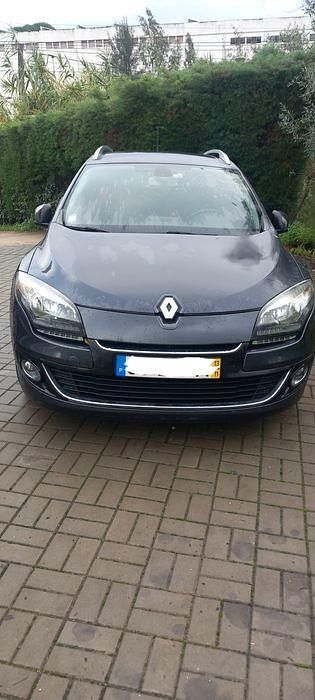 Usado 2013 Renault Mégane III Bose Edition Sedan | € 5.300 (Preço justo) - Imagem 1/4