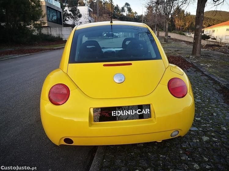 Amarelo Usado 2000 VW Beetle Conceptline | € 4.250 - Imagem 1/1