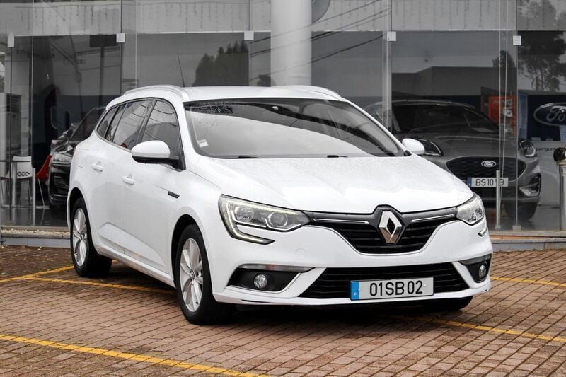 Branco Usado 2016 Renault Mégane GrandTour Zen Carrinha | € 12.750 (Preço justo) - Imagem 1/4