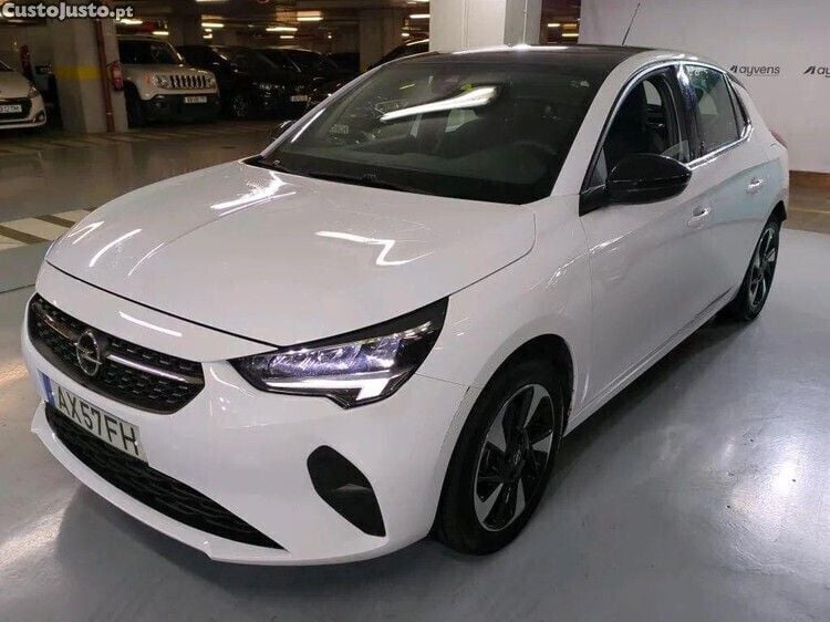 Branco Usado 2023 Opel Corsa-e Elegance Citadino | € 21.800 (Preço justo) - Imagem 1/1